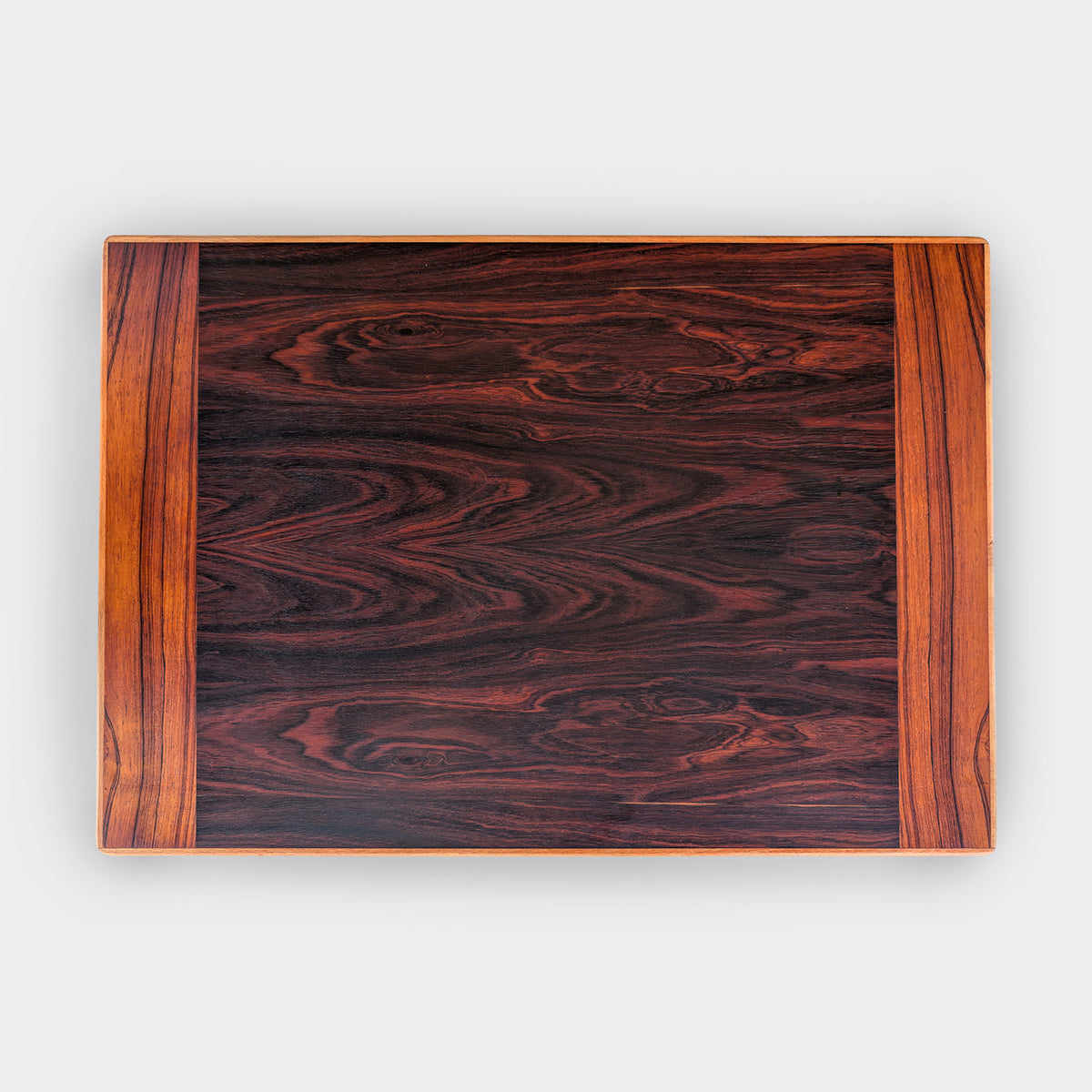 Sidobord i jakaranda och teak, 1960/70-tal – bild 2