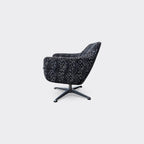 Snurrfåtölj i leopardmönster med metallfot, 1960-tal – bild 6